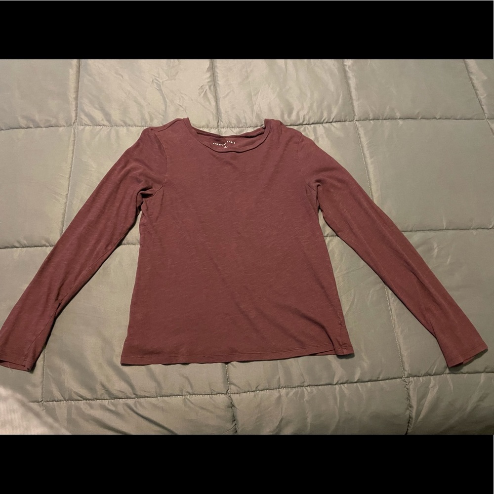 American Eagle Purple Long Sleeve Scoop Tee Size Large